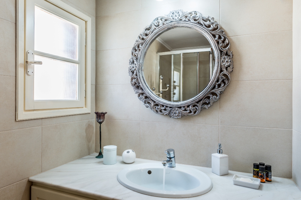 Master Bedroom's private bathroom